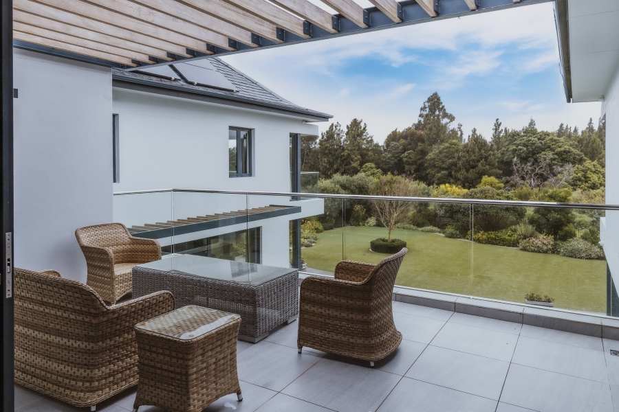 5 Bedroom Property for Sale in Pearl Valley at Val de Vie Western Cape